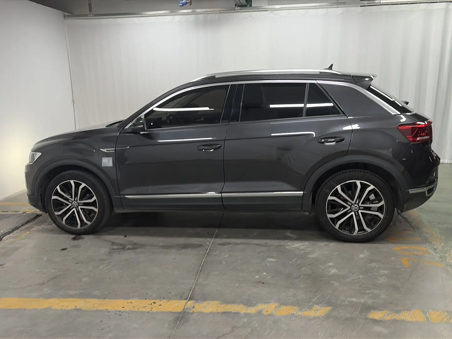 Volkswagen T-Roc  из Китая