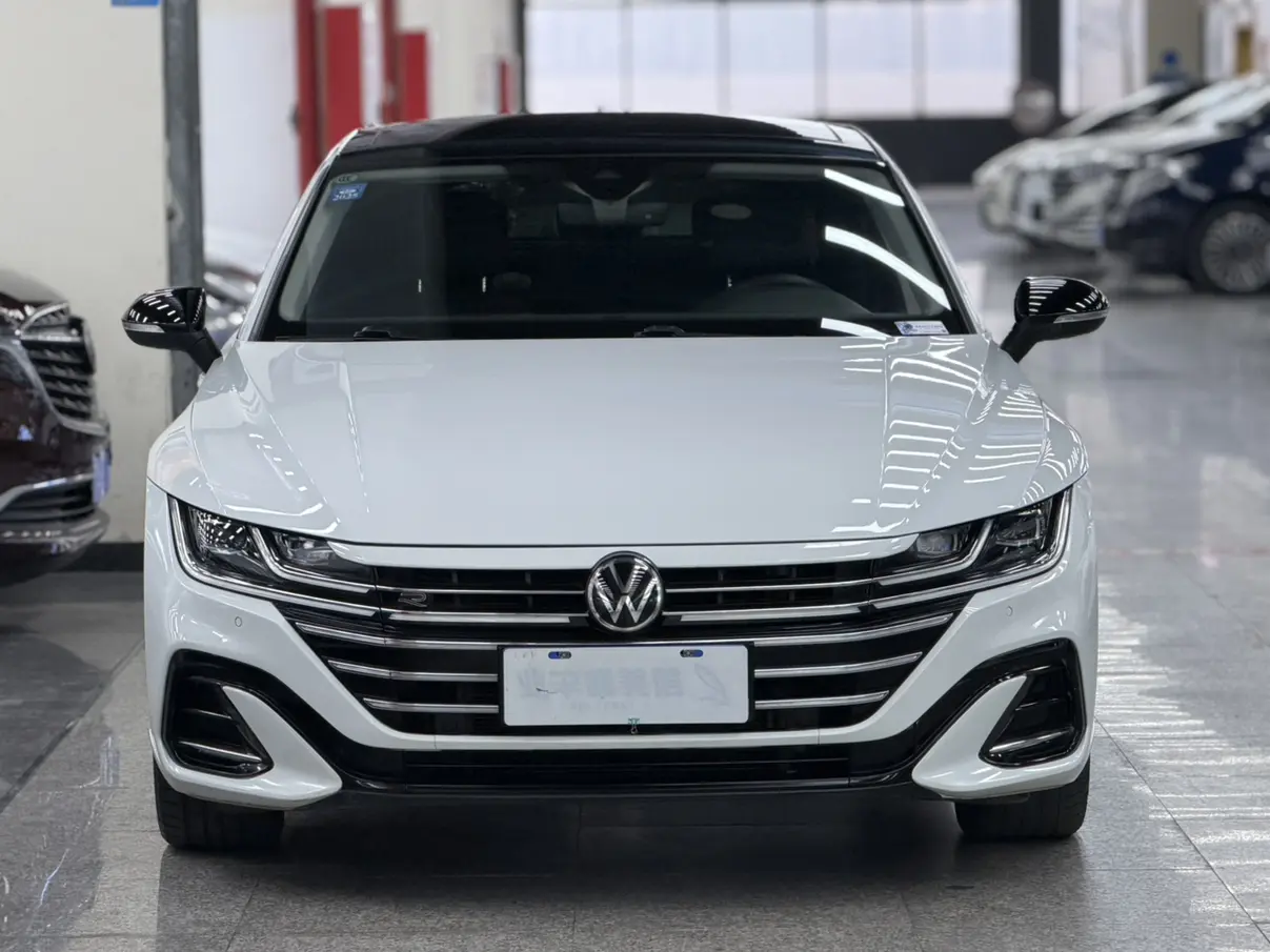Volkswagen Arteon (CC)  из Китая