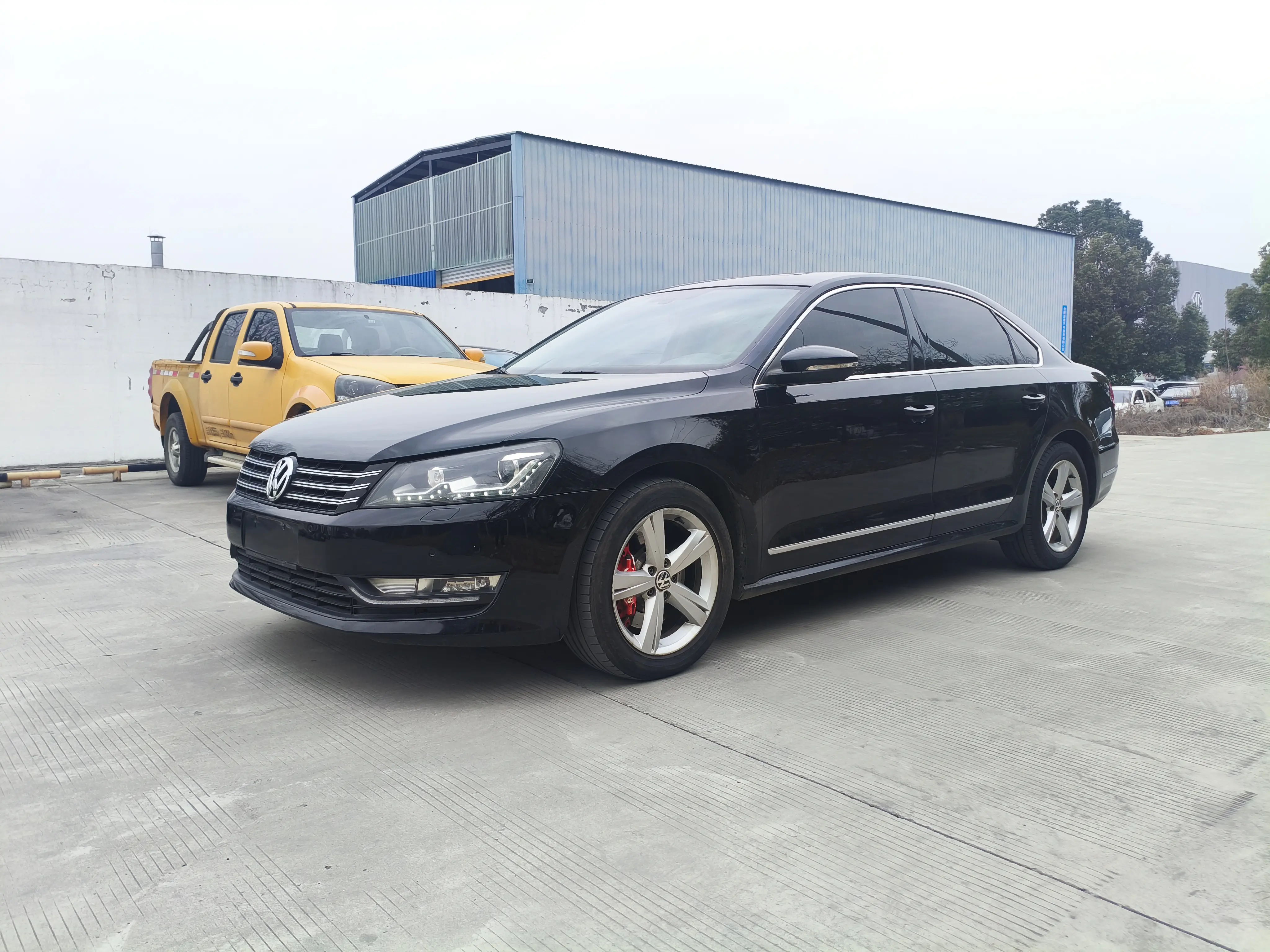 Volkswagen Passat  из Китая