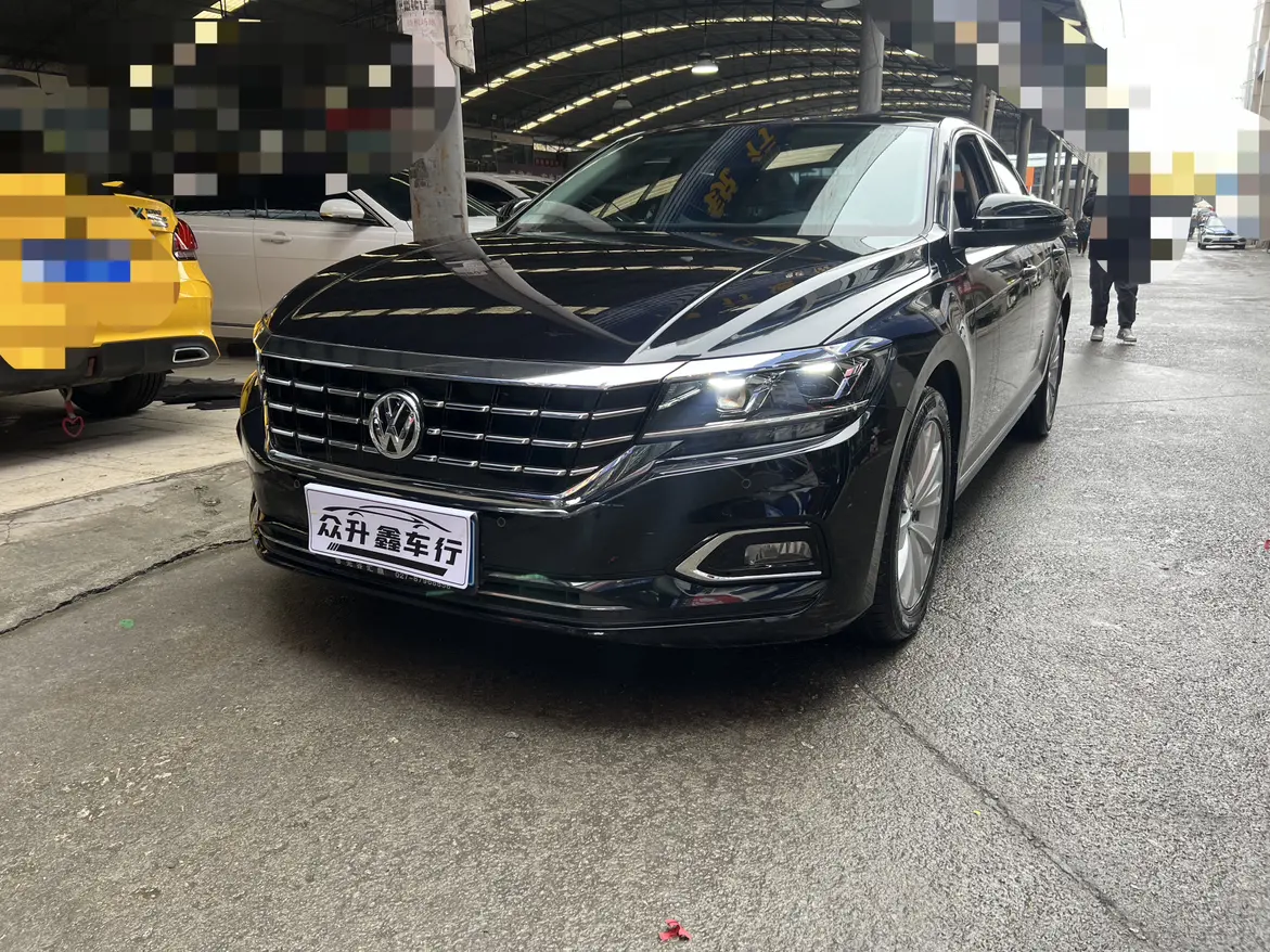 Volkswagen Passat  из Китая