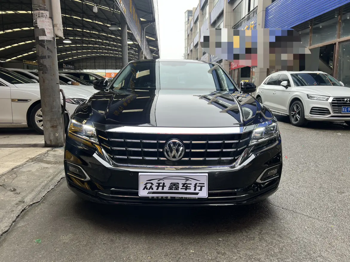 Volkswagen Passat  из Китая