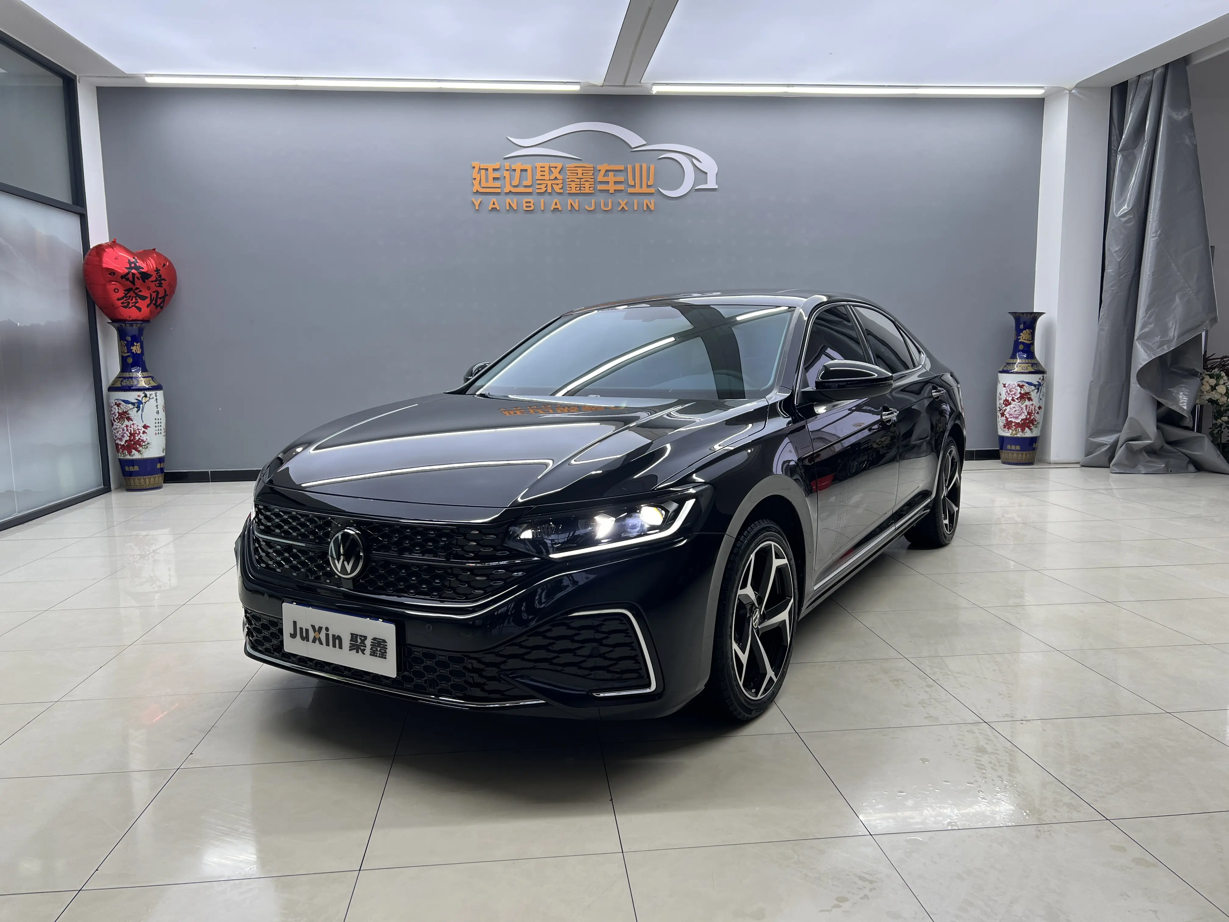 Volkswagen Passat  из Китая