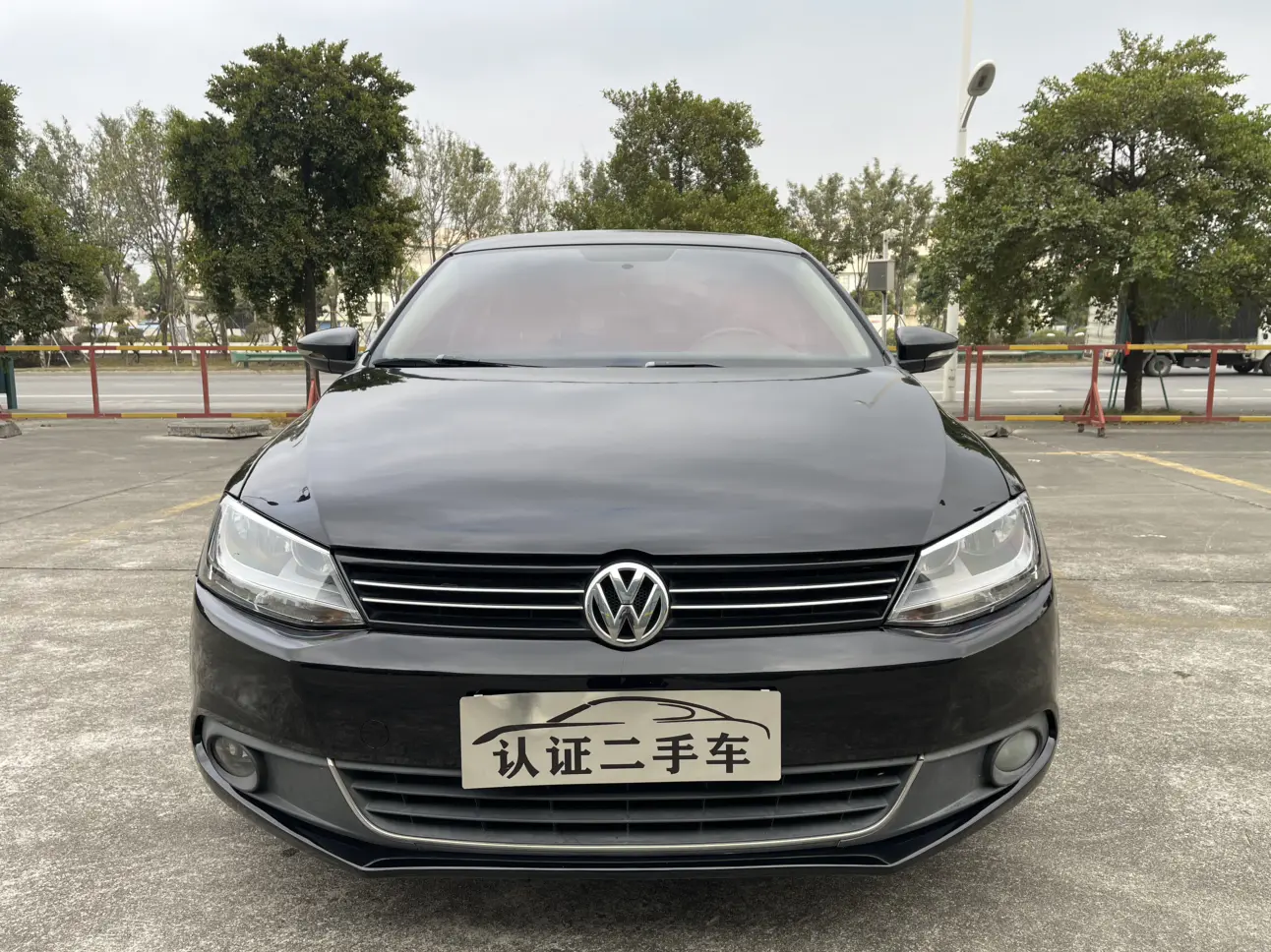 Volkswagen Sagitar  из Китая