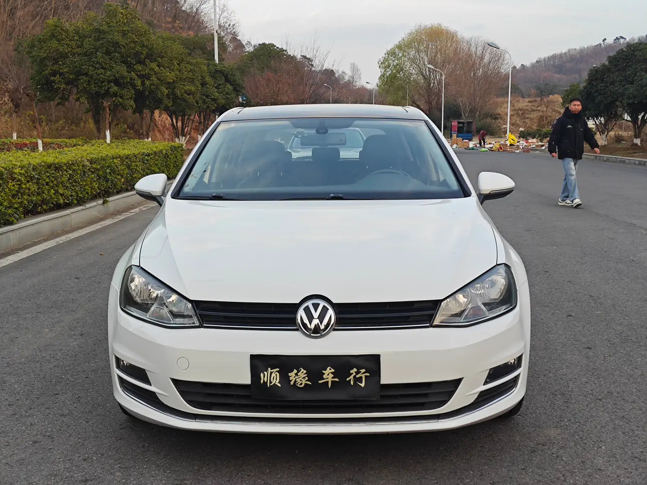 Volkswagen Golf  из Китая