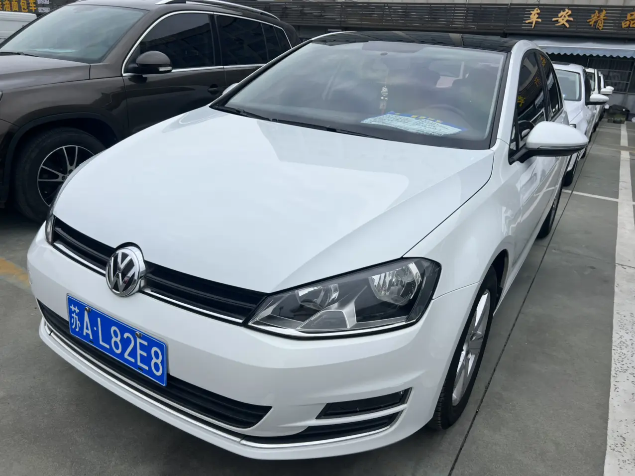 Volkswagen Golf  из Китая