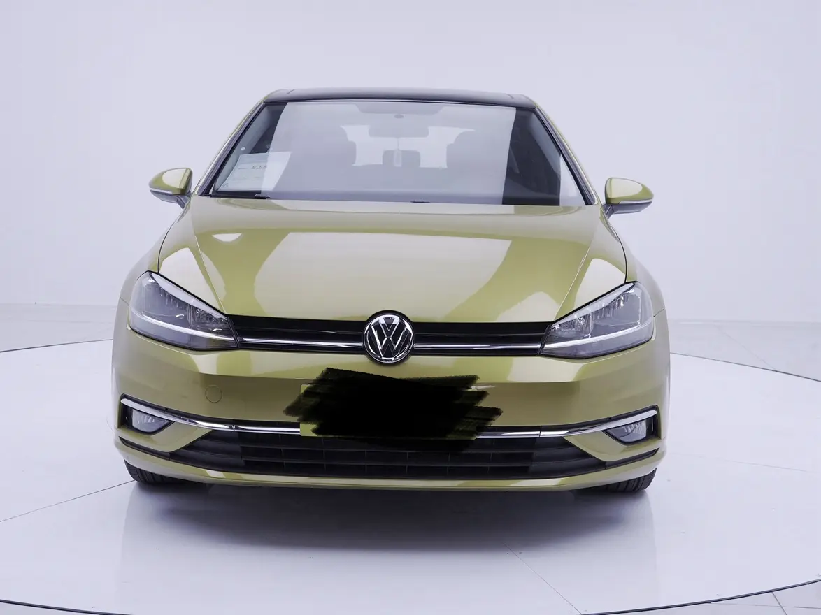 Volkswagen Golf  из Китая