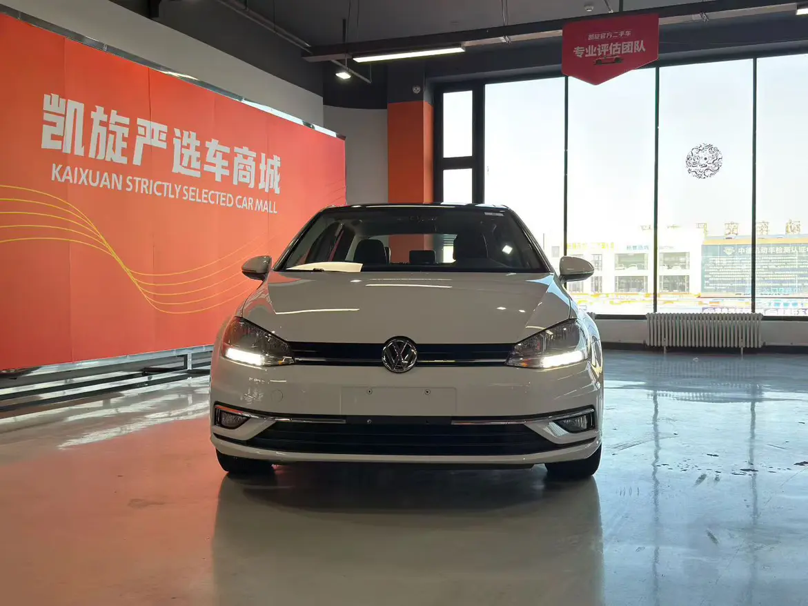 Volkswagen Golf  из Китая