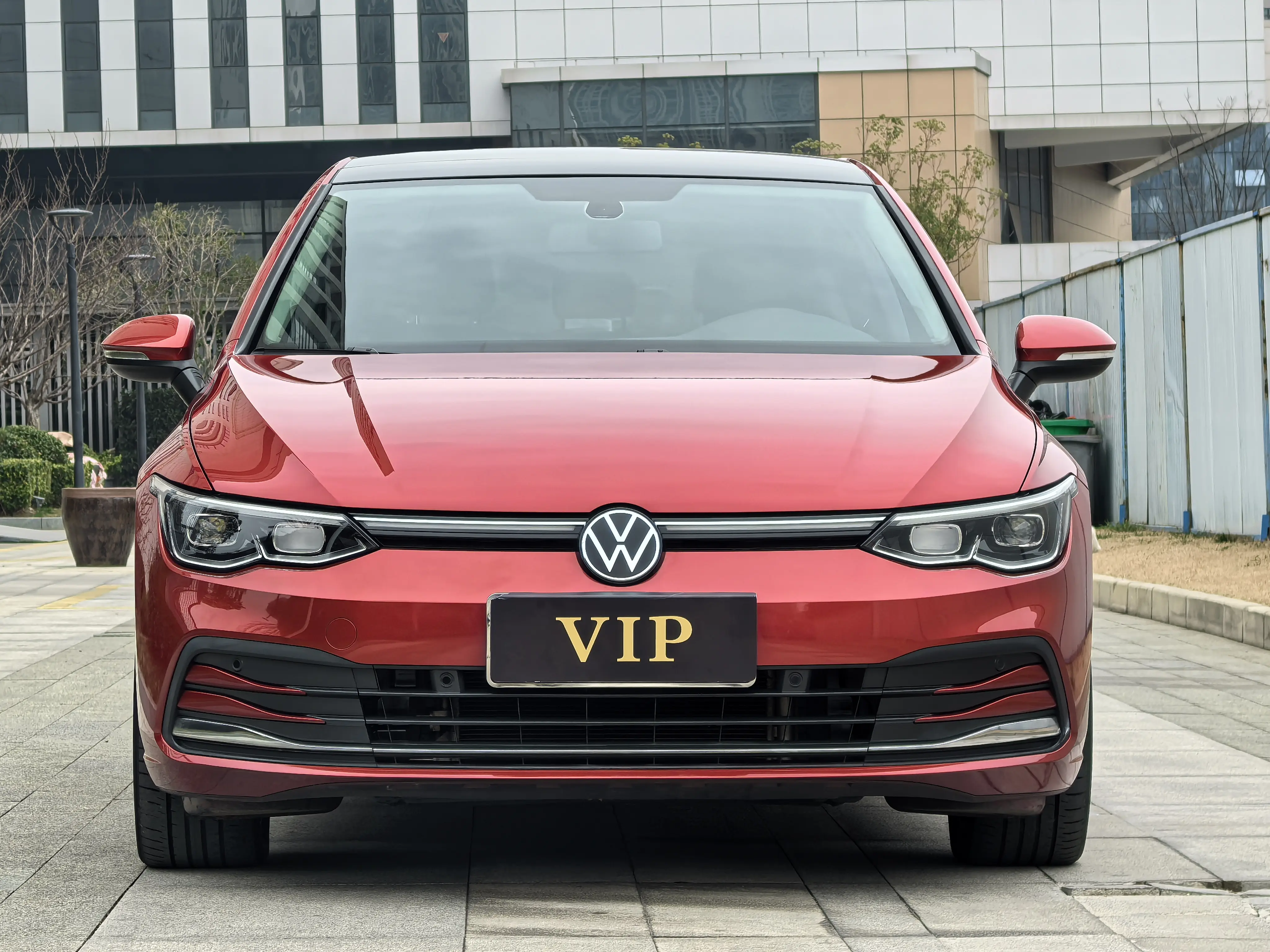 Volkswagen Golf  из Китая