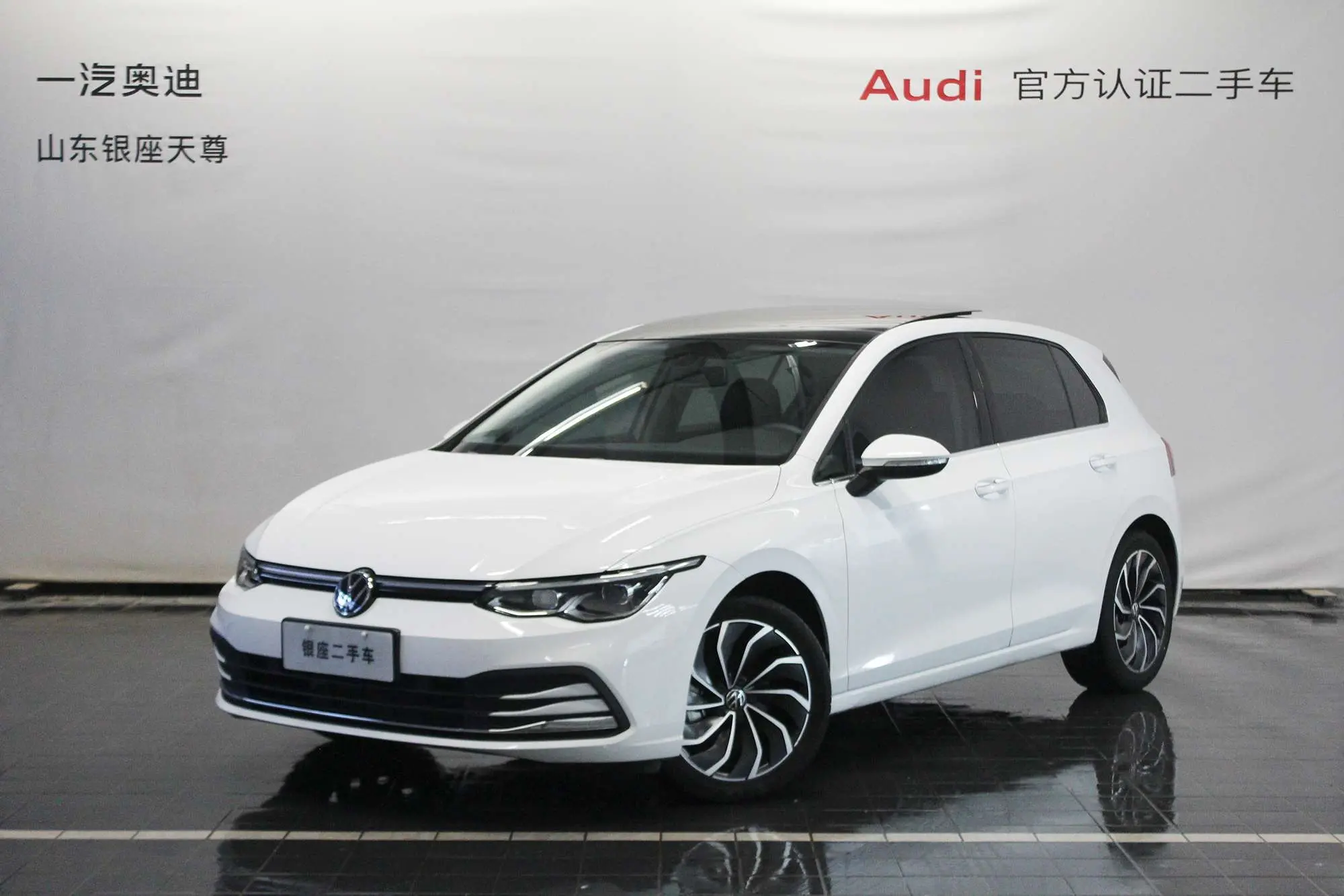 Volkswagen Golf  из Китая