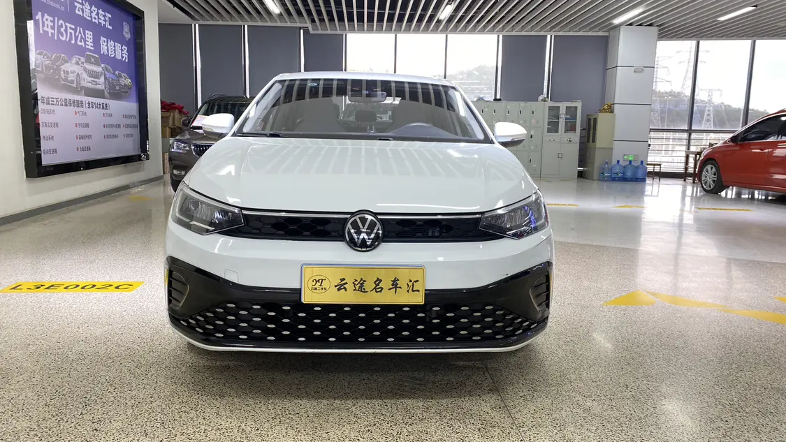 Volkswagen Lavida  из Китая