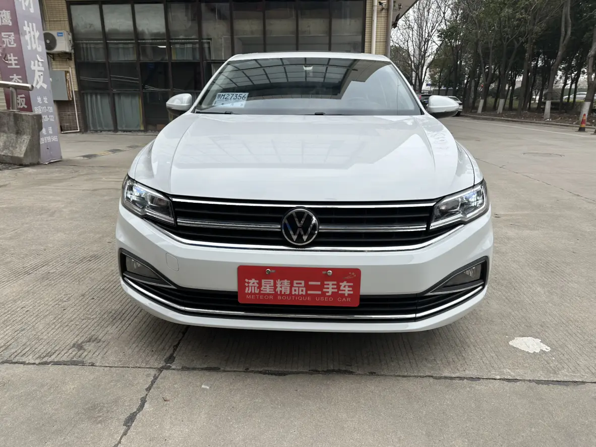 Volkswagen Bora  из Китая