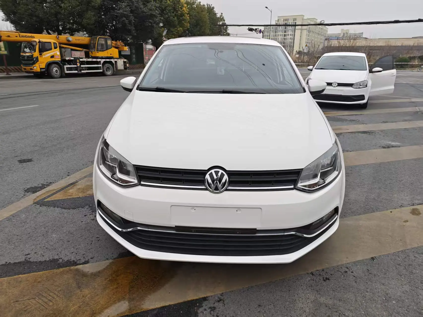 Volkswagen Polo  из Китая
