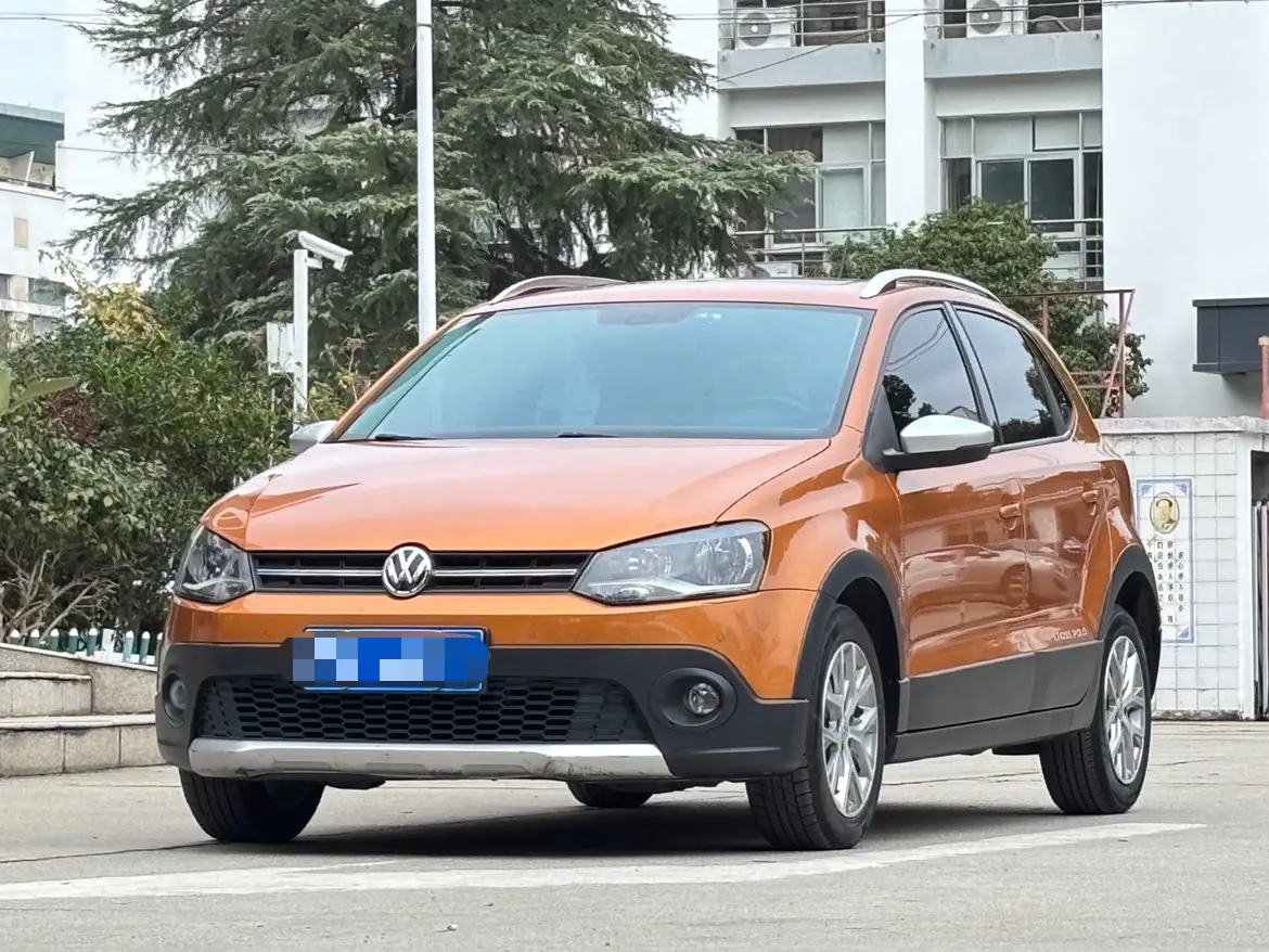 Volkswagen Polo  из Китая