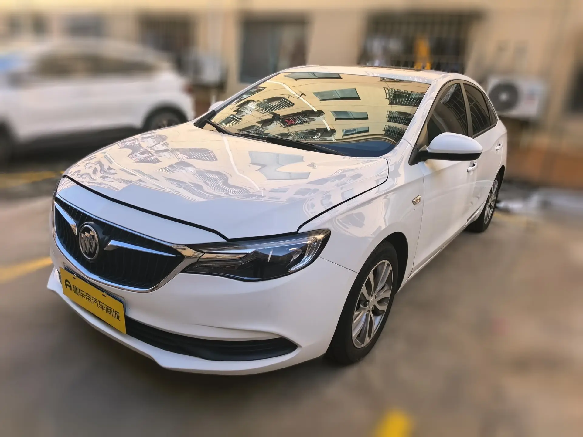Buick Yinglang  из Китая
