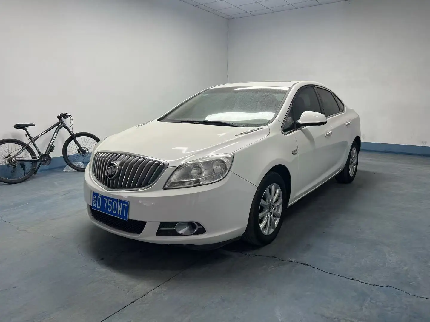 Buick Yinglang  из Китая