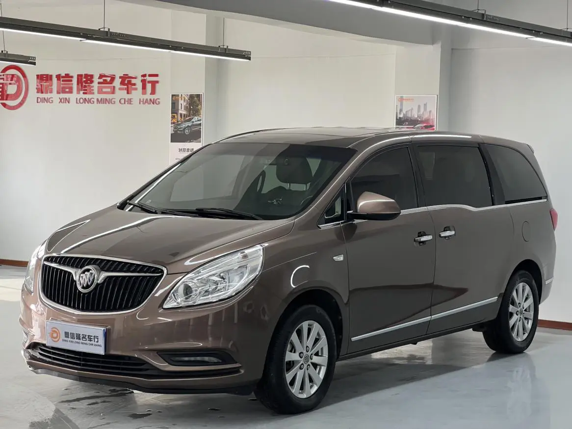 Buick GL8  из Китая