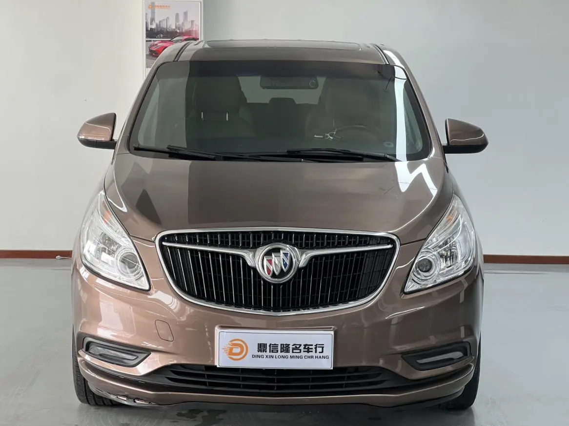 Buick GL8  из Китая