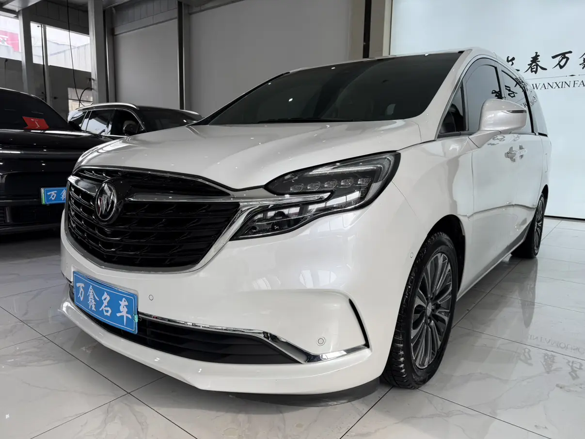 Buick GL8  из Китая