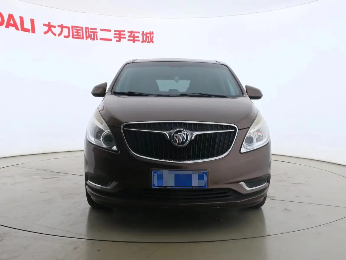 Buick GL8  из Китая