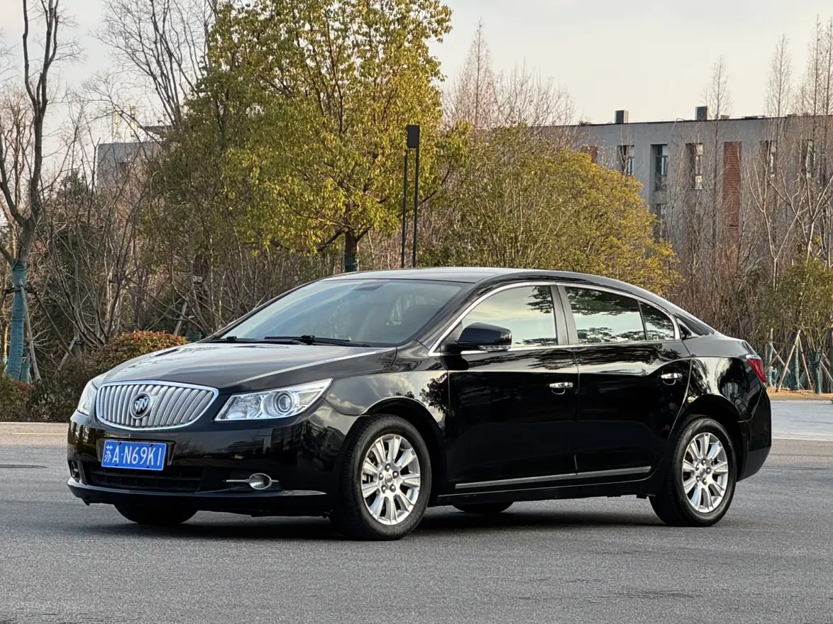 Buick LaCrosse  из Китая