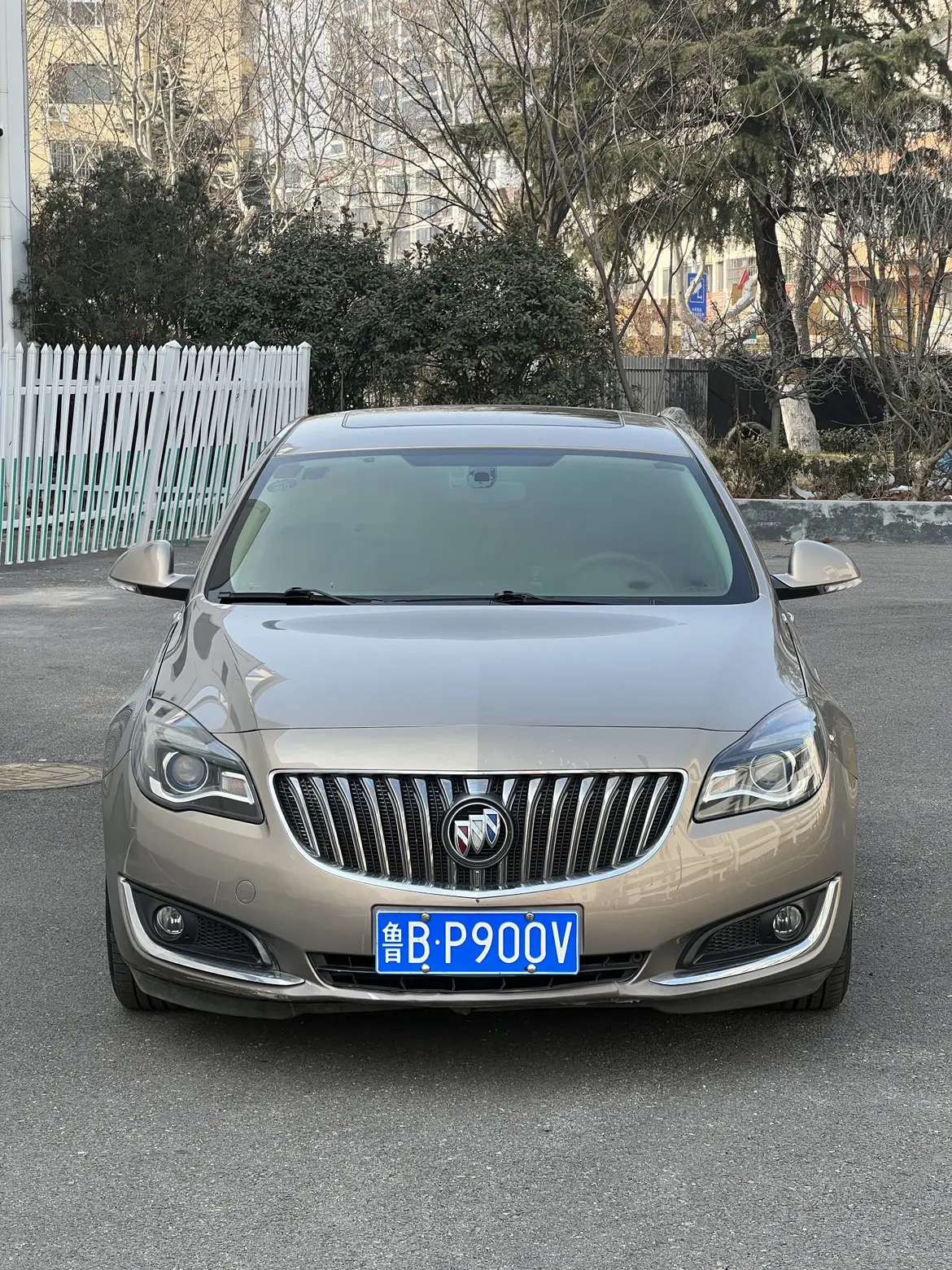 Buick Majesty  из Китая