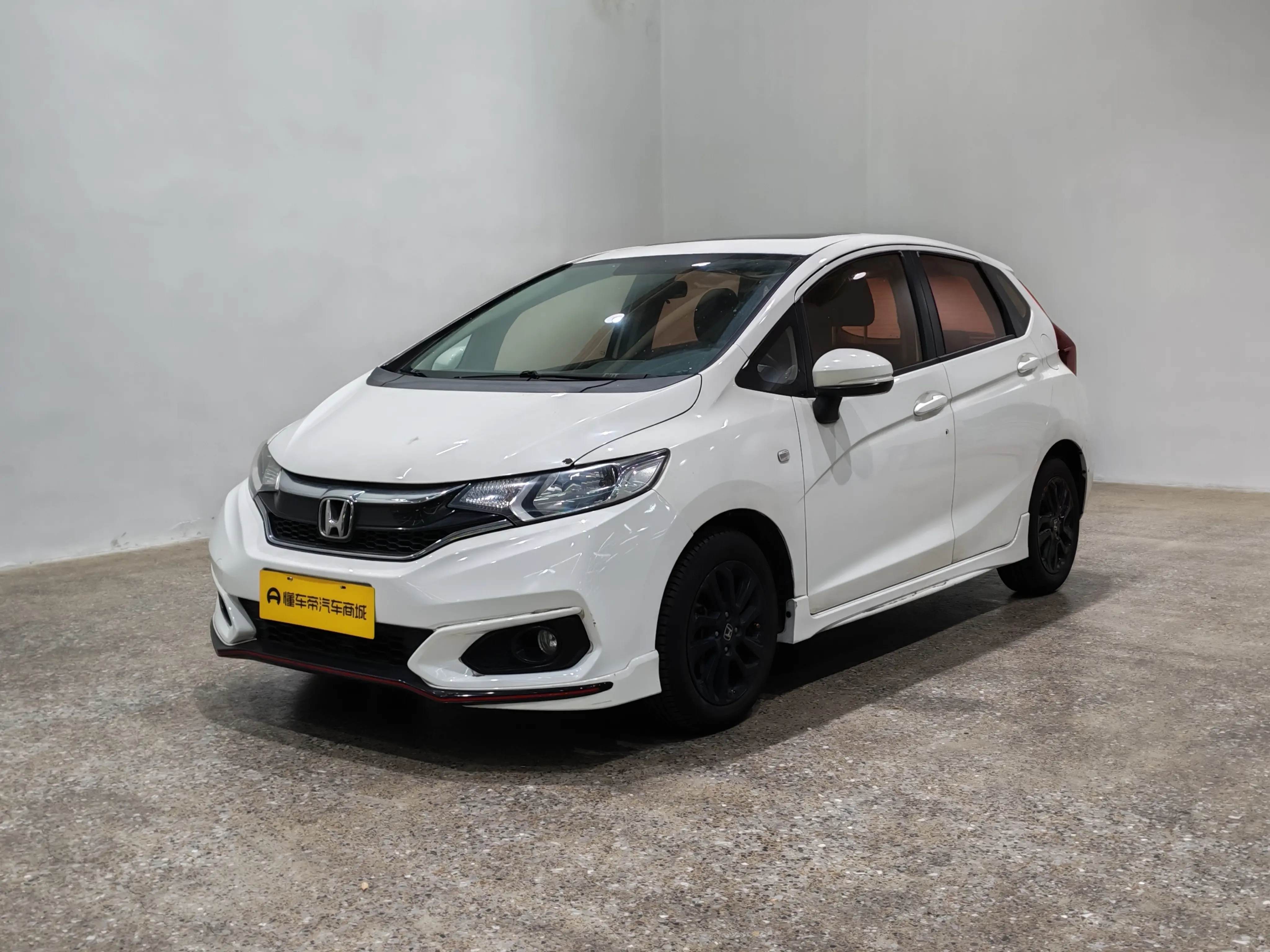 Honda Fit  из Китая