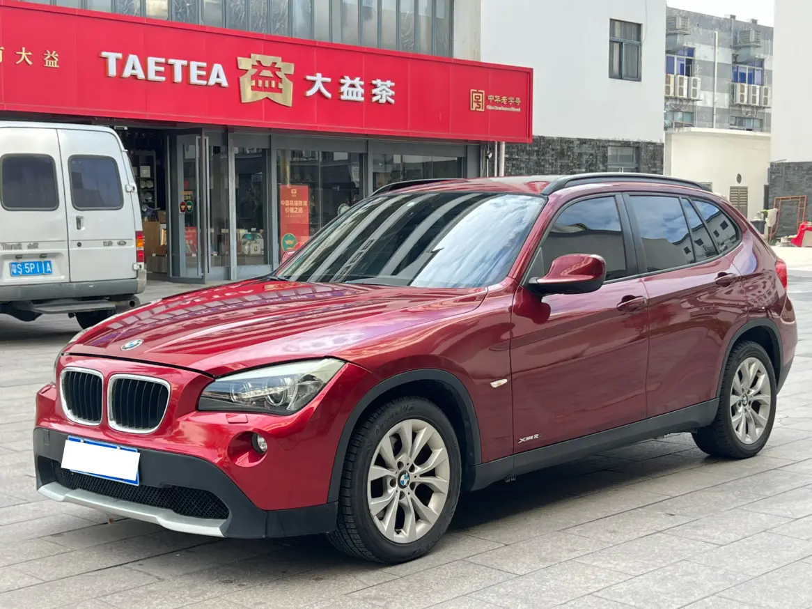 BMW X1  из Китая