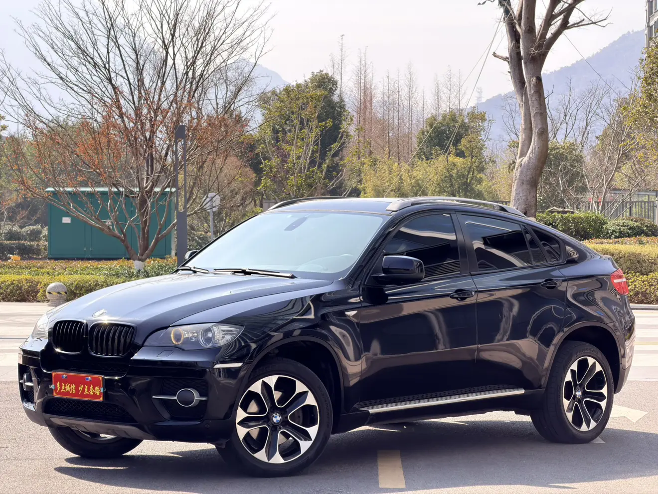 BMW X6  из Китая