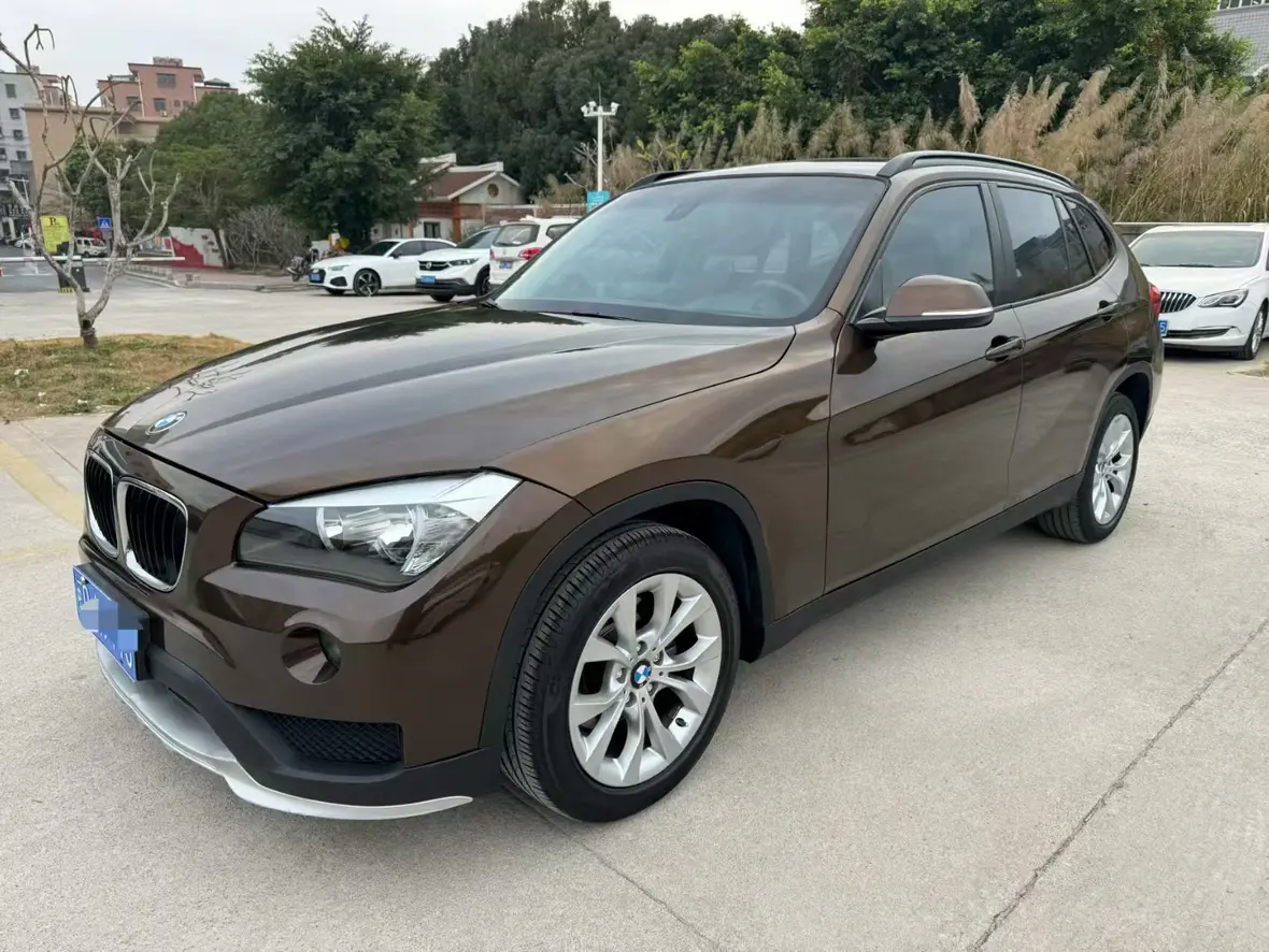 BMW X1  из Китая