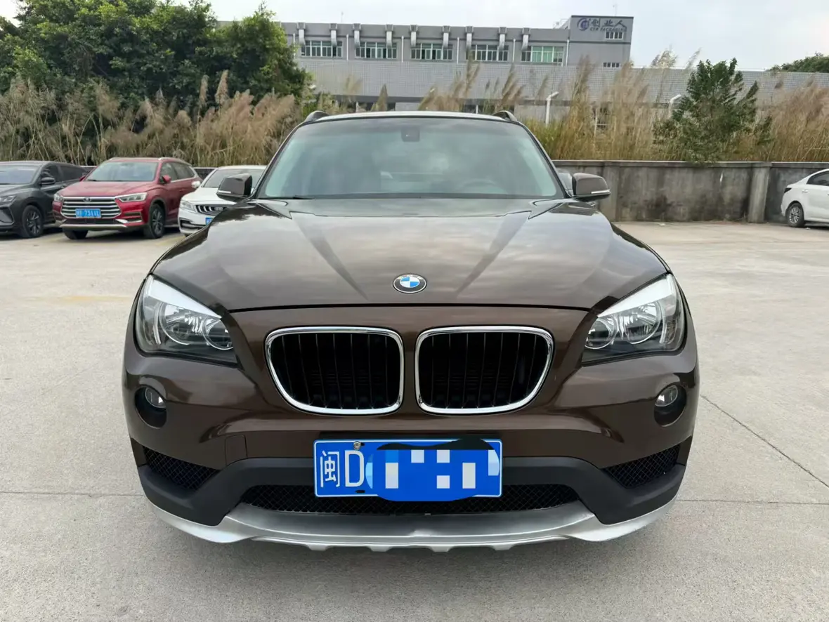 BMW X1  из Китая