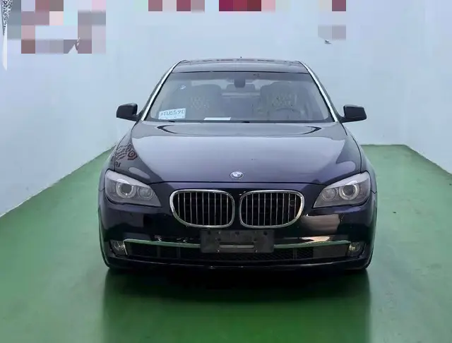 BMW 7 Series  из Китая