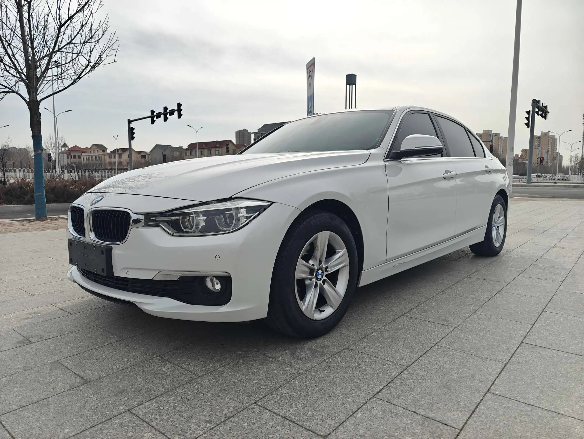 BMW 3 Series  из Китая