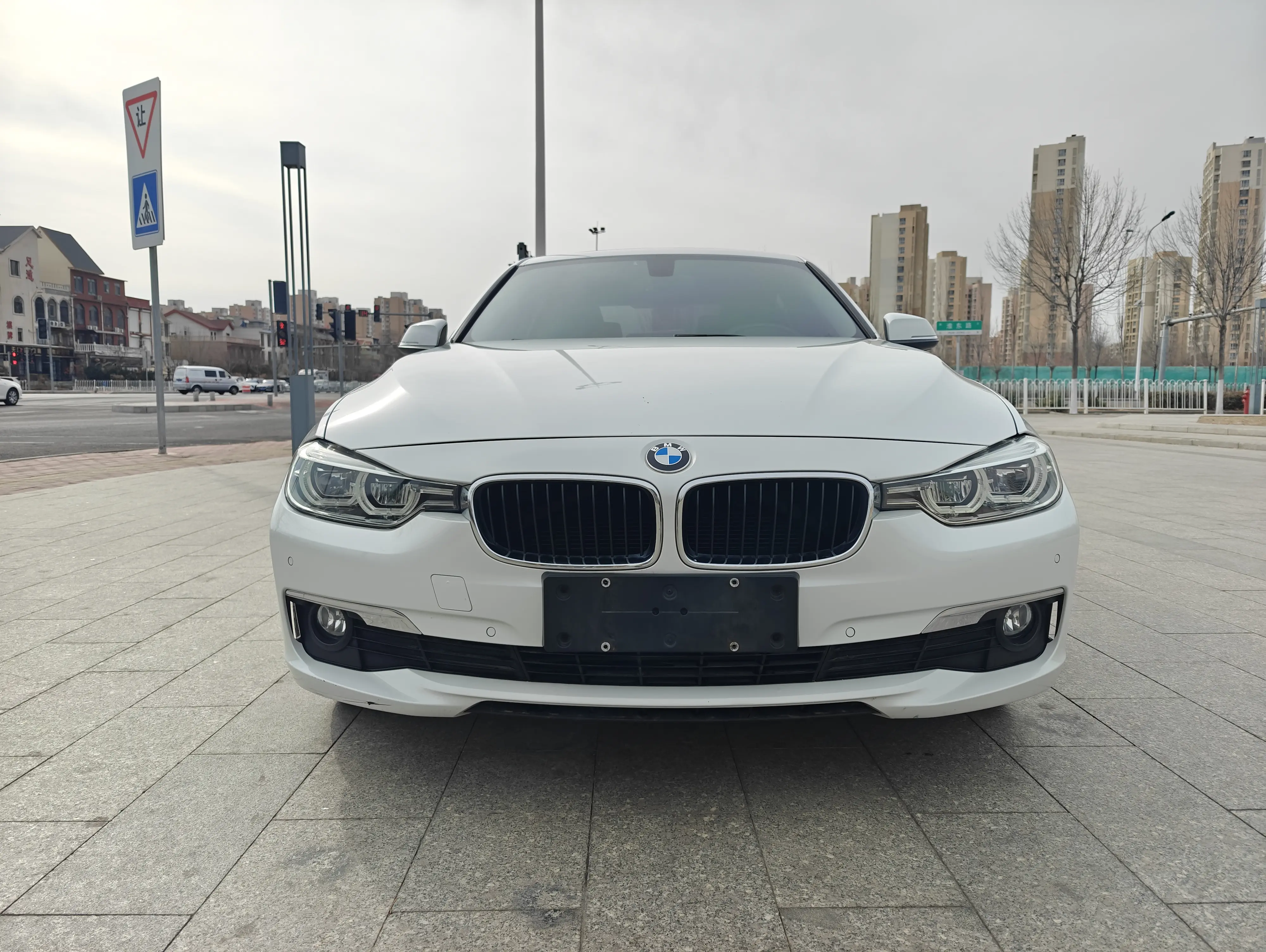 BMW 3 Series  из Китая