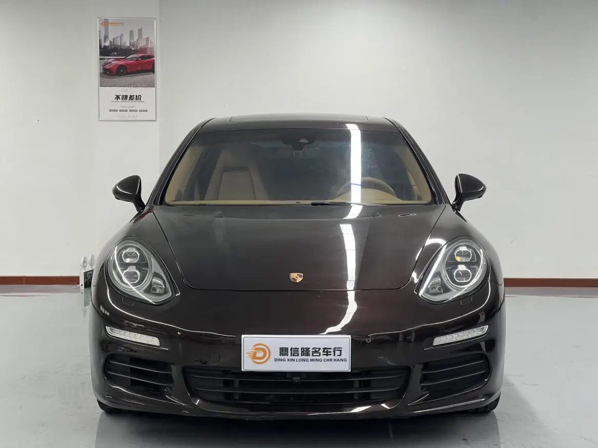 Porsche Panamera E-Hybrid  из Китая
