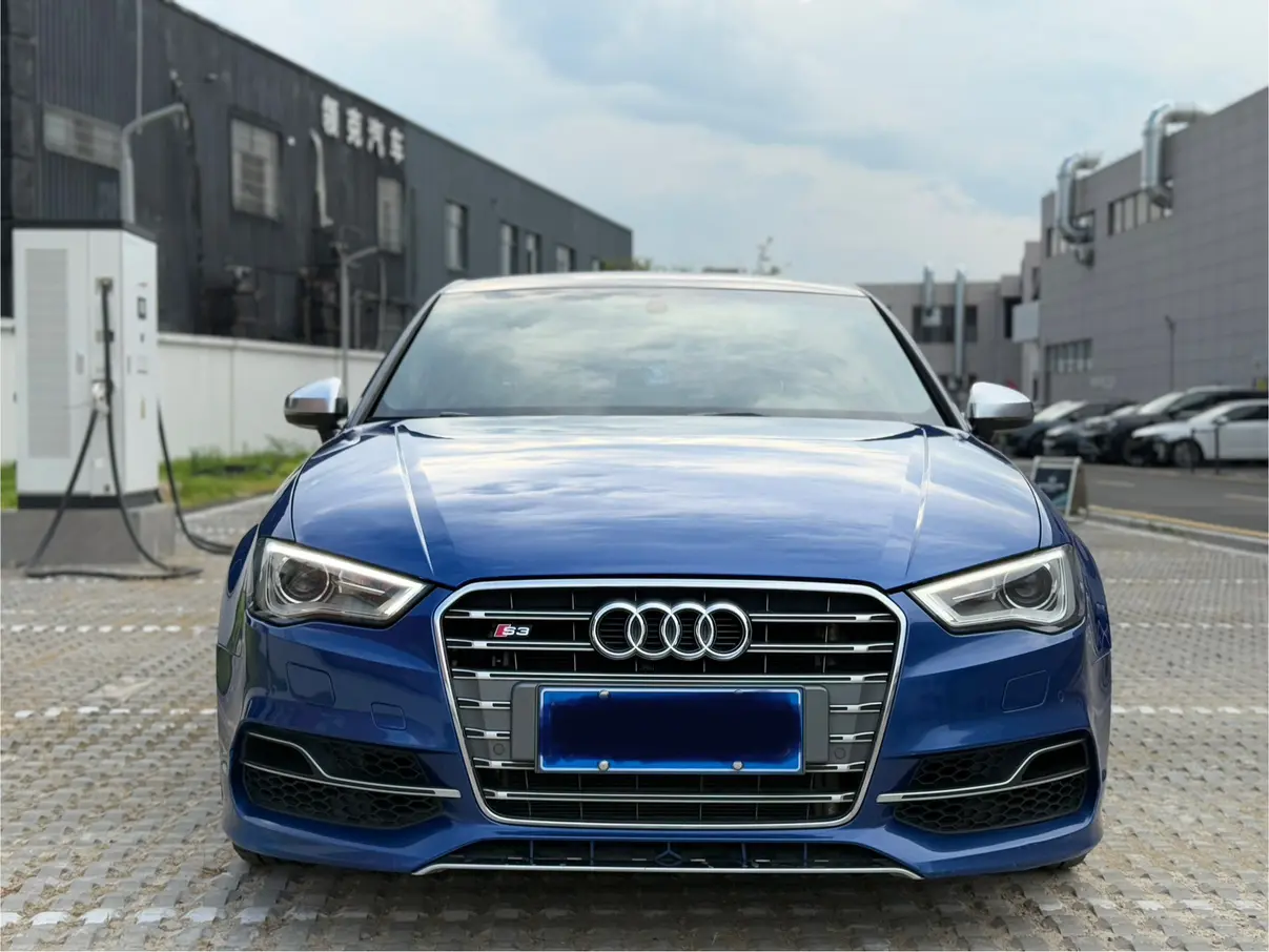 Audi S3  из Китая