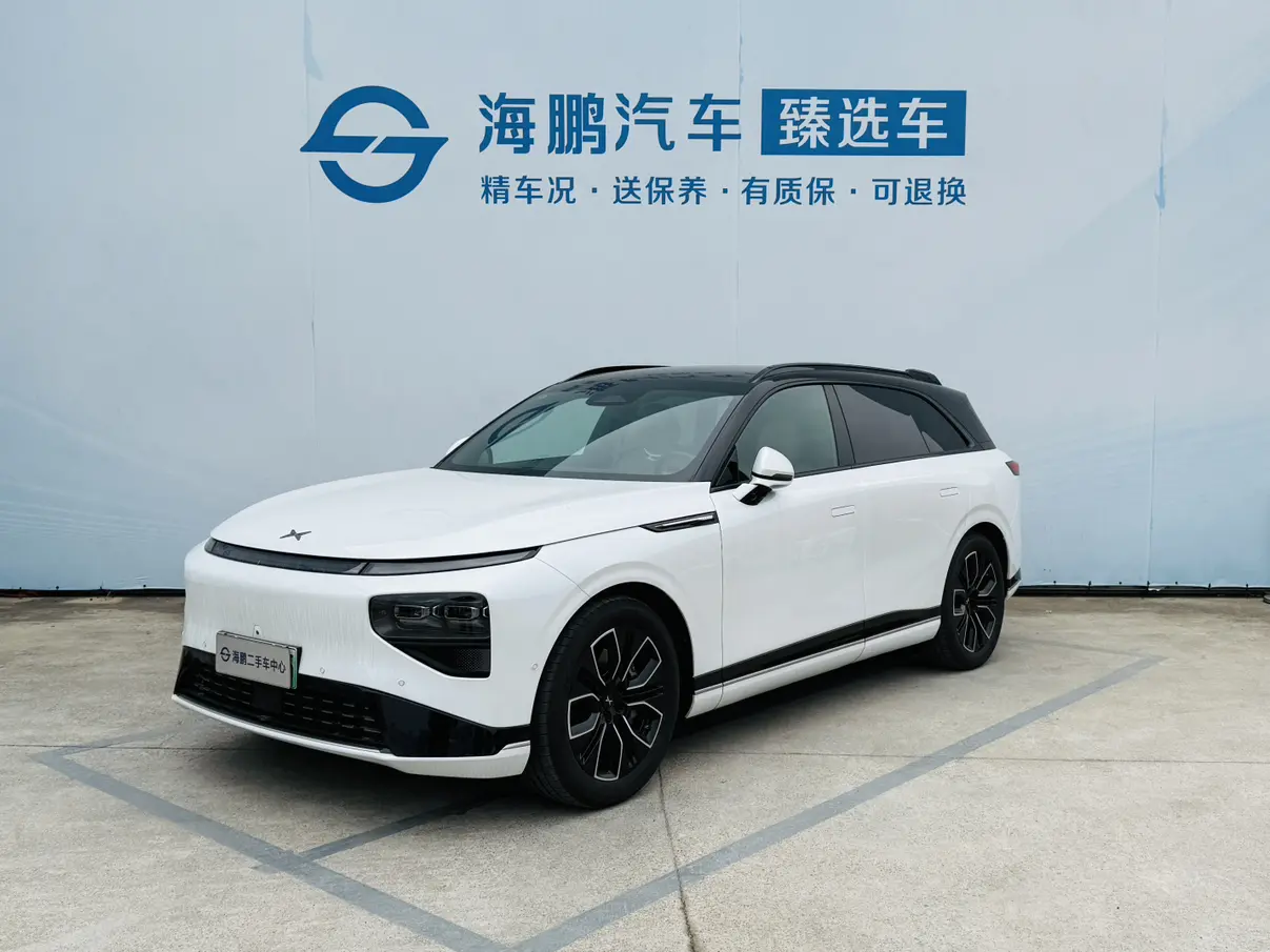 Xpeng G9  из Китая