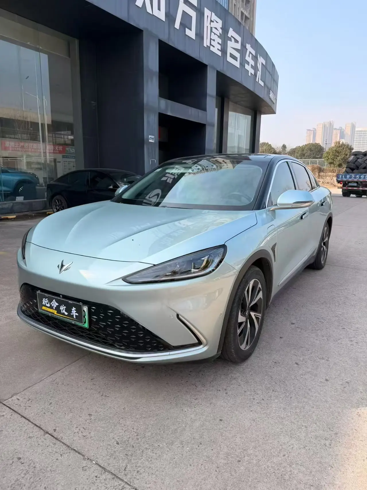 ARCFOX Extreme Fox Polar Fox Alpha S  из Китая