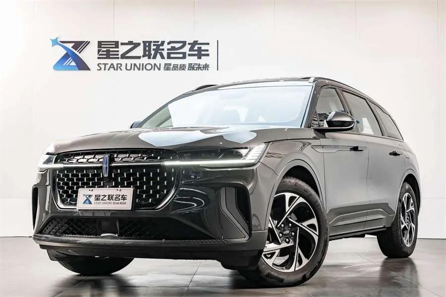 Lincoln Navigator  из Китая