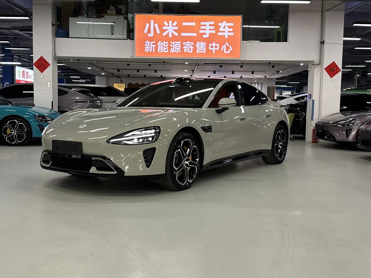 Xiaomi car Xiaomi SU7  из Китая