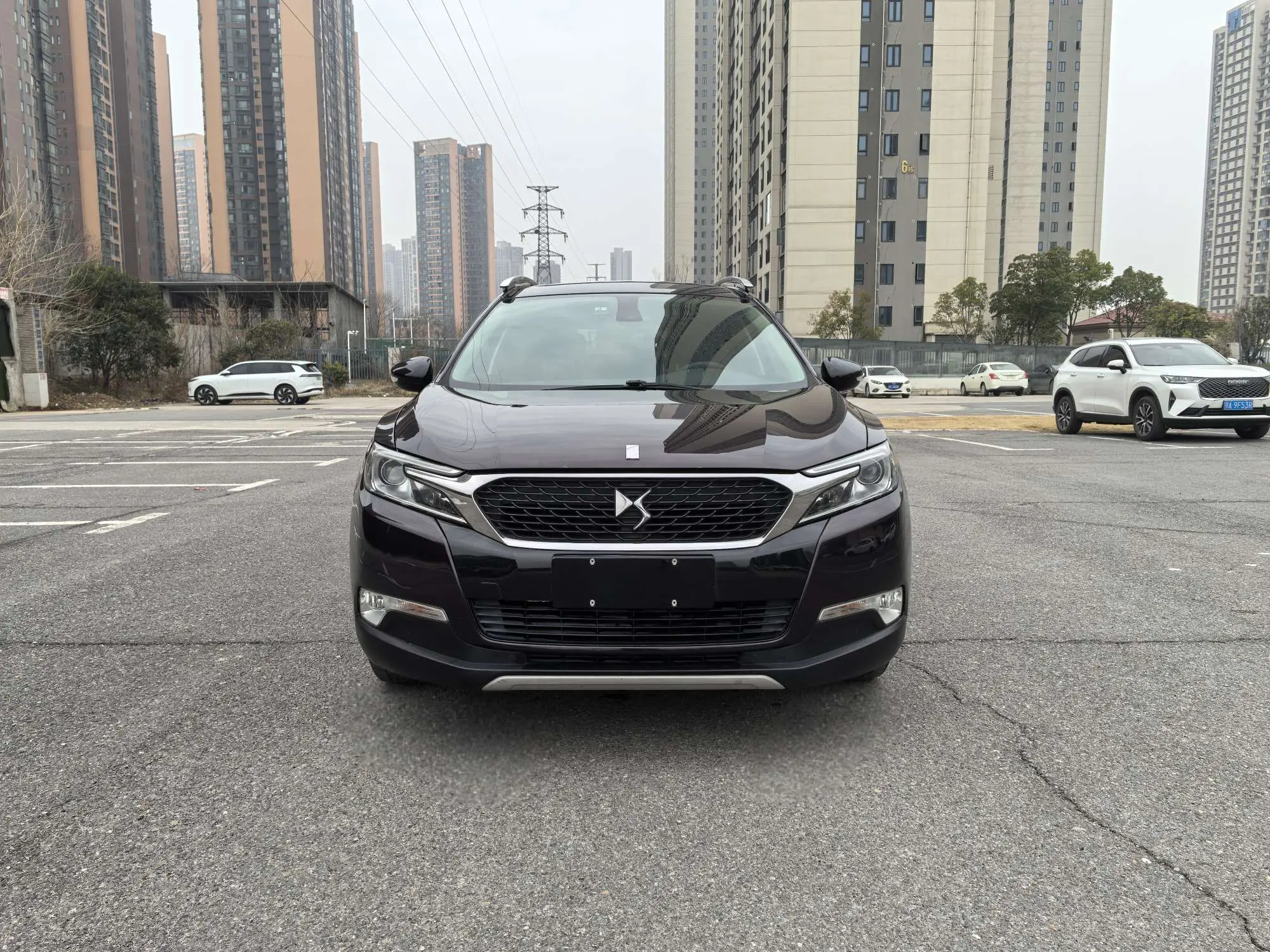 DS 6  из Китая