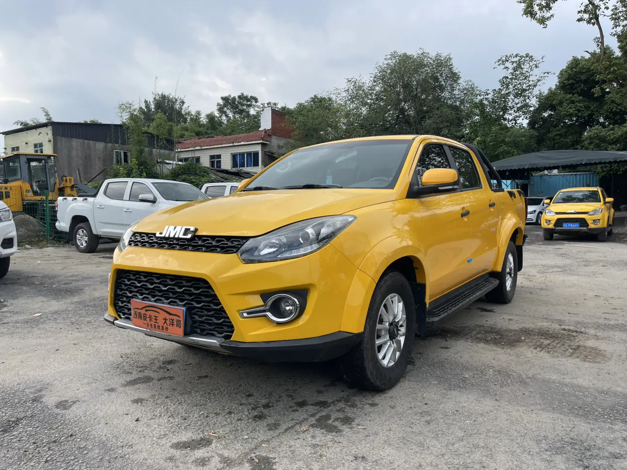 Jiangling Domain Tiger 3  из Китая