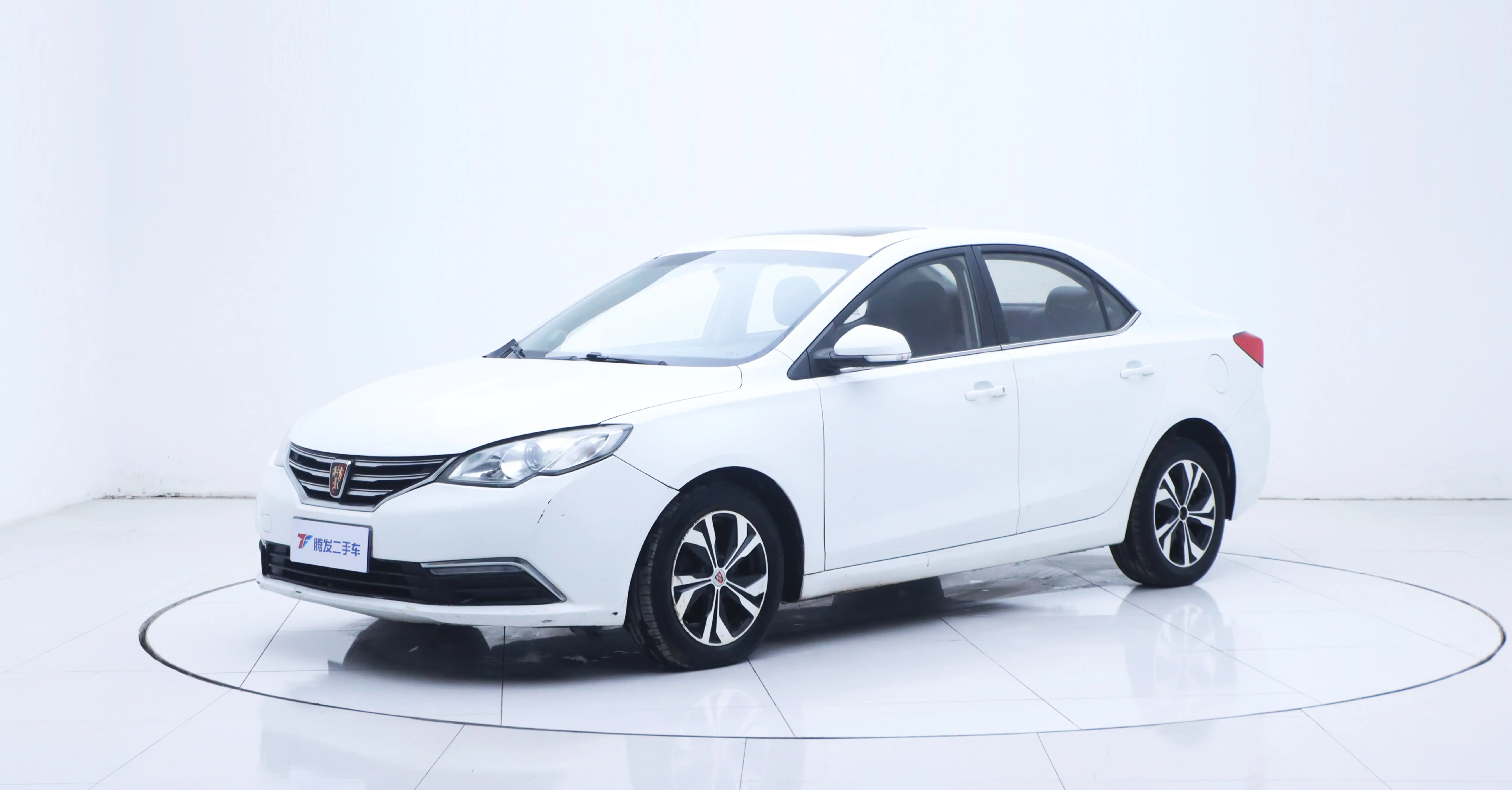 Roewe 360  из Китая