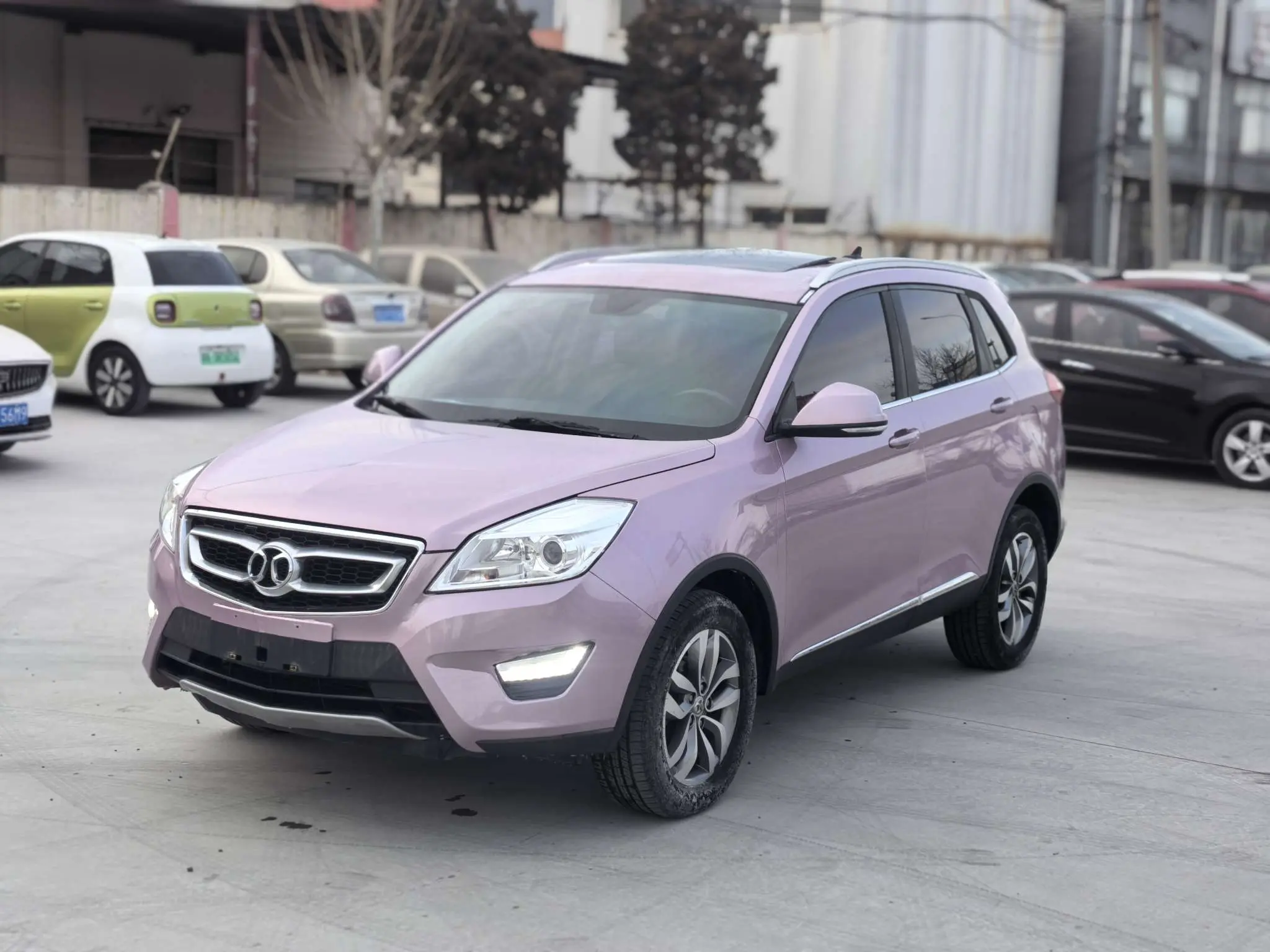 BAIC Shenbao X65  из Китая
