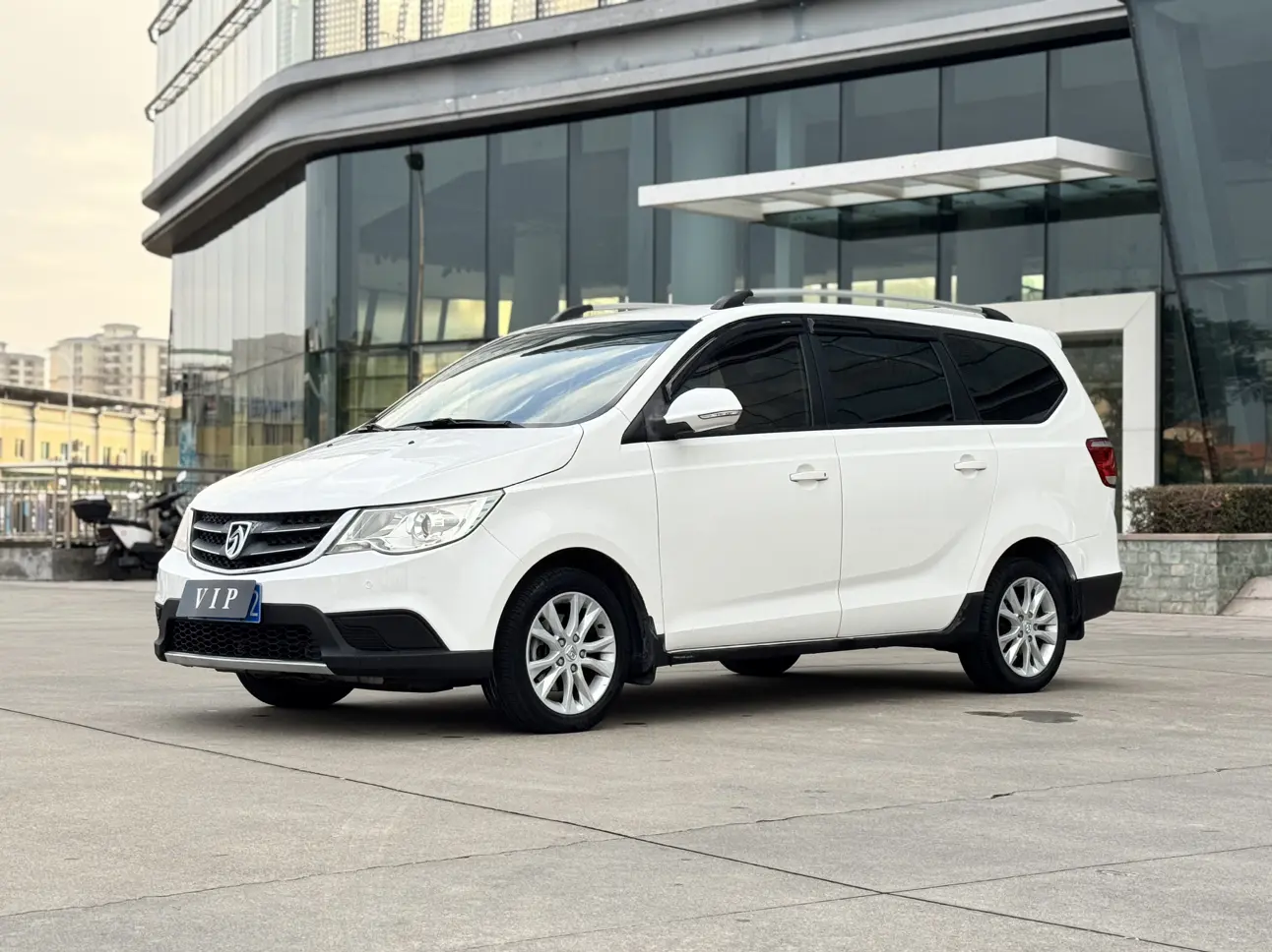 Baojun 730  из Китая