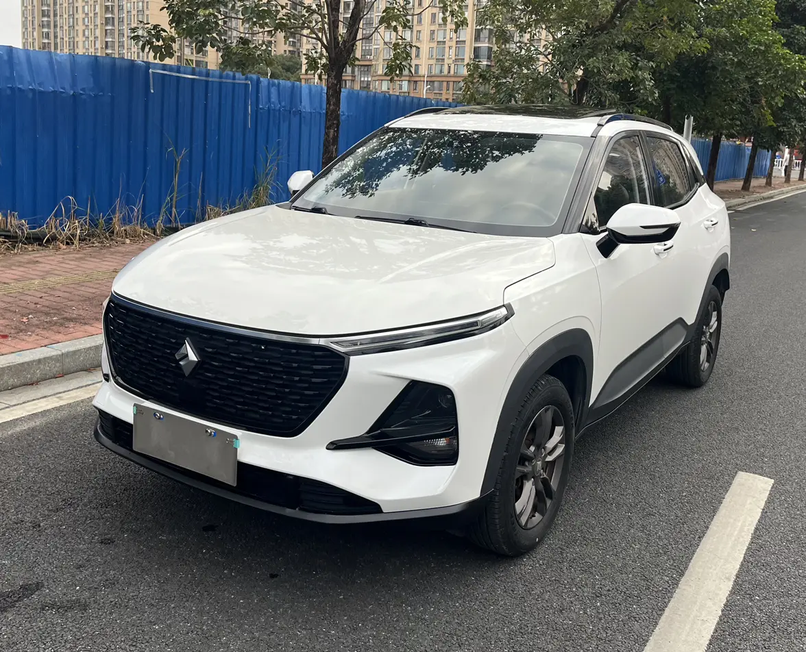 Baojun RS-3  из Китая