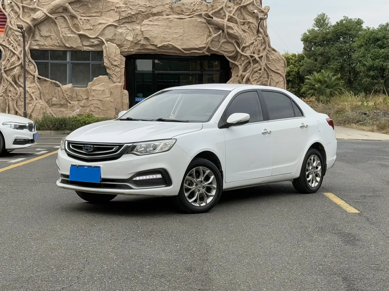 Geely Vision  из Китая