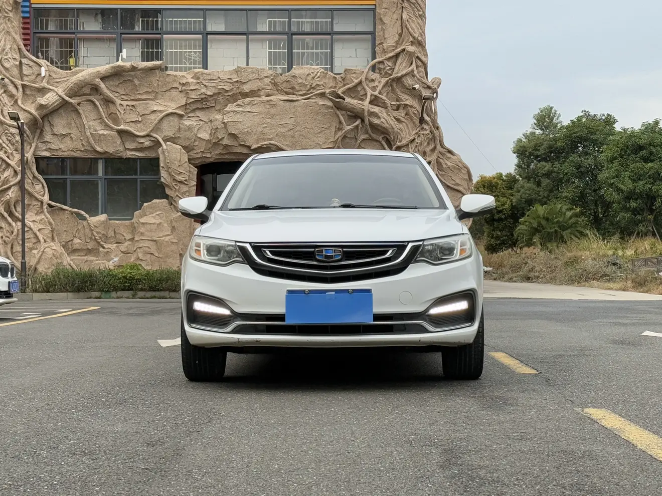 Geely Vision  из Китая