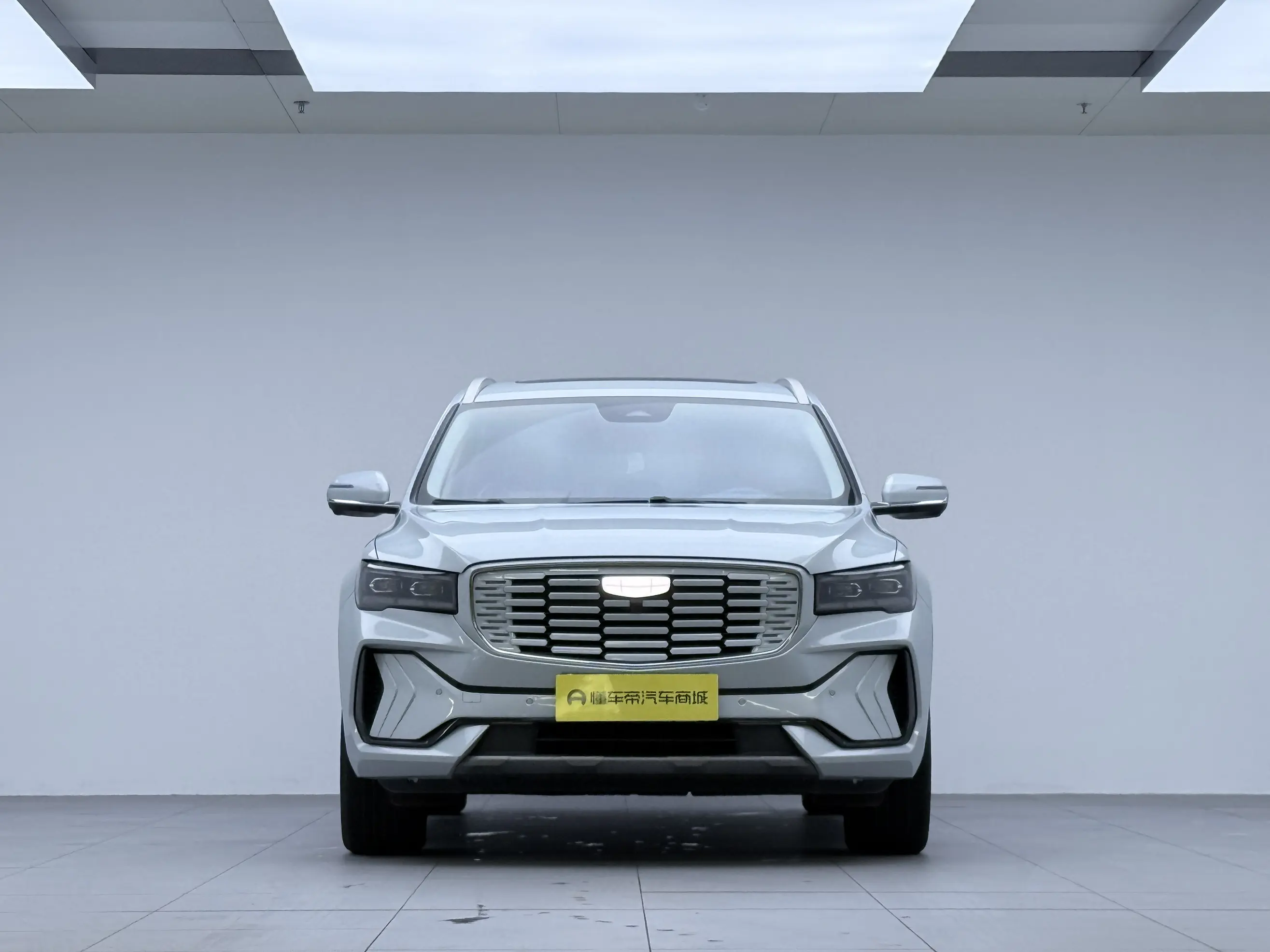 Geely Monjaro (Xingyue L)  из Китая