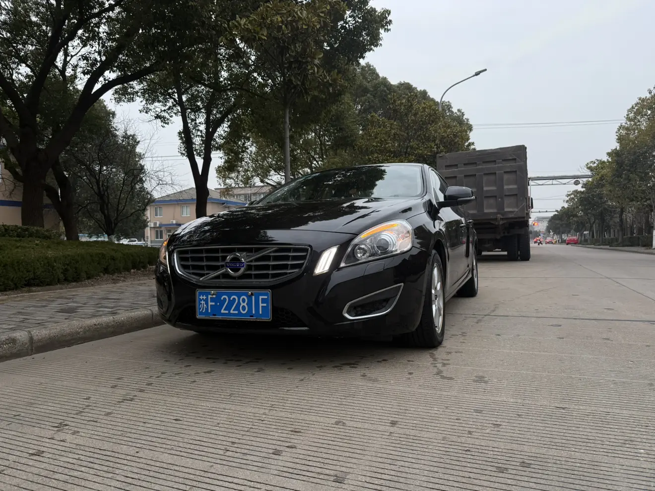 Volvo S60  из Китая