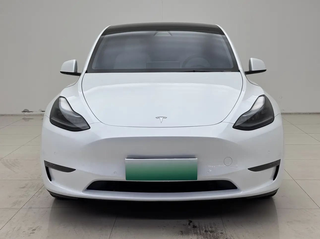 Tesla Model Y  из Китая